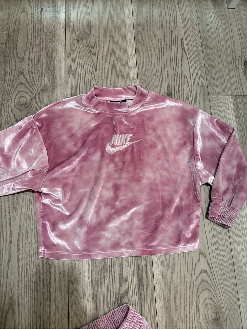 Nike Girls Pink Velour Set Size 6X - Picture 5 of 8